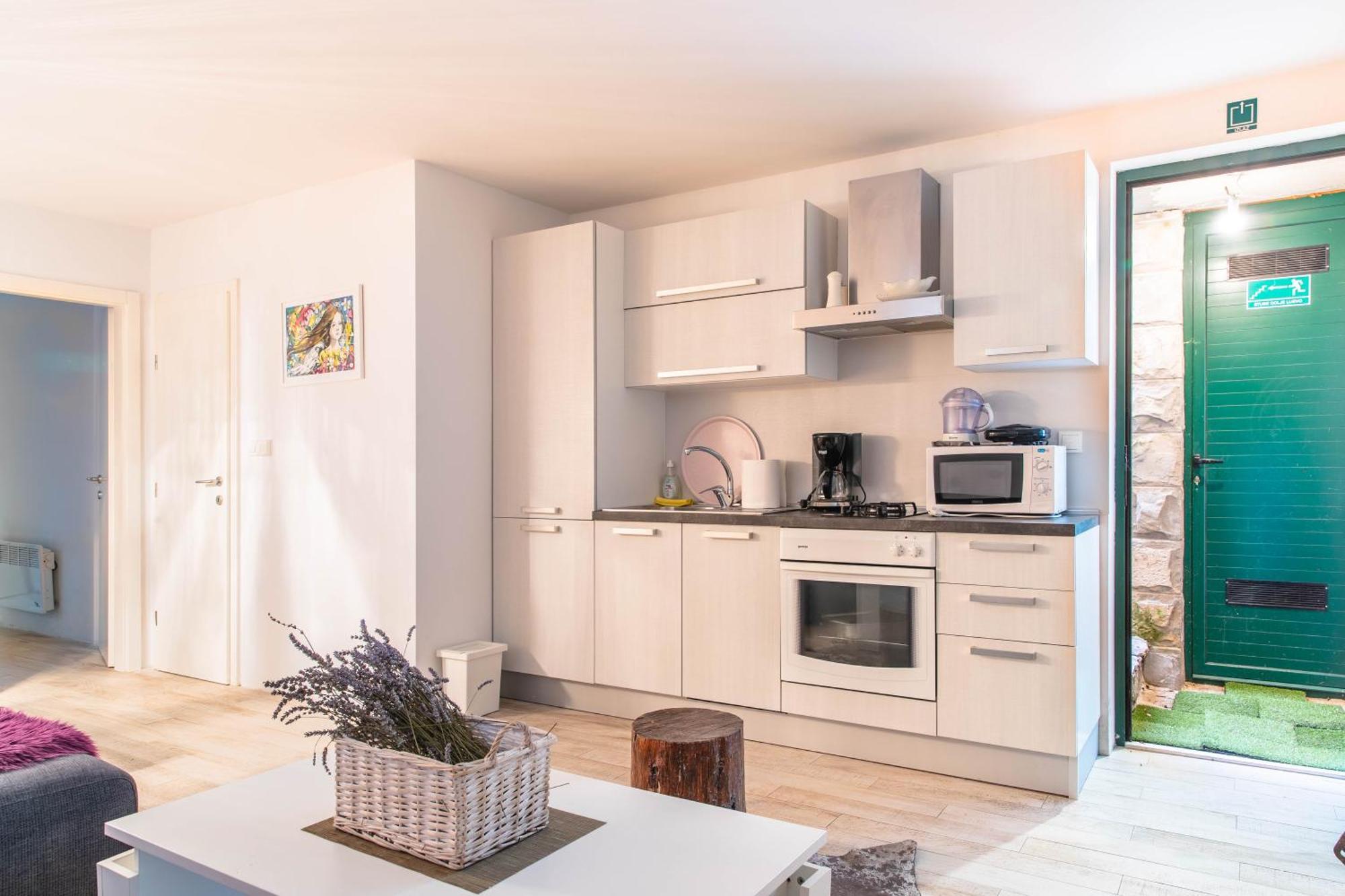 Villa Tamaris Makarska Esterno foto